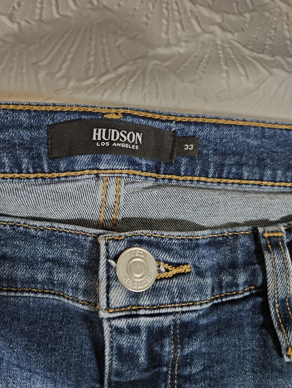 Hudson Women's Blue Denim Jeans - Classic Wash Nico Size 33